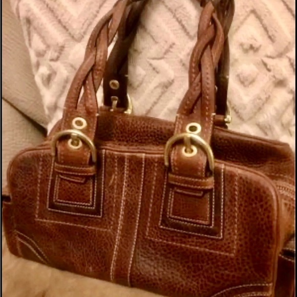 VINTAGE COACH SATCHEL , mint condition , outside and inside perfect - Picture 6 of 9